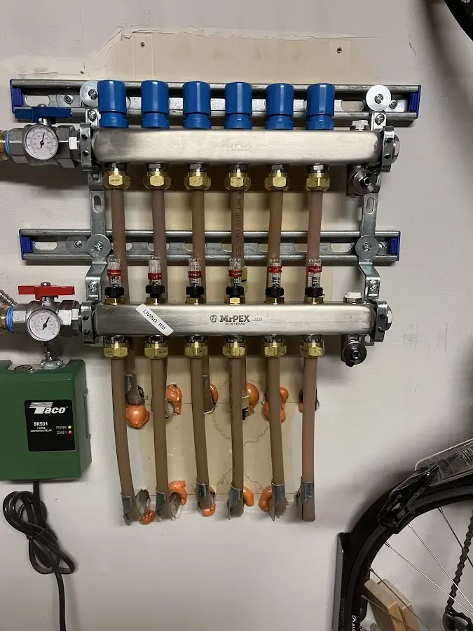 Plumber performing Leak Detection at a residential property in El Monte